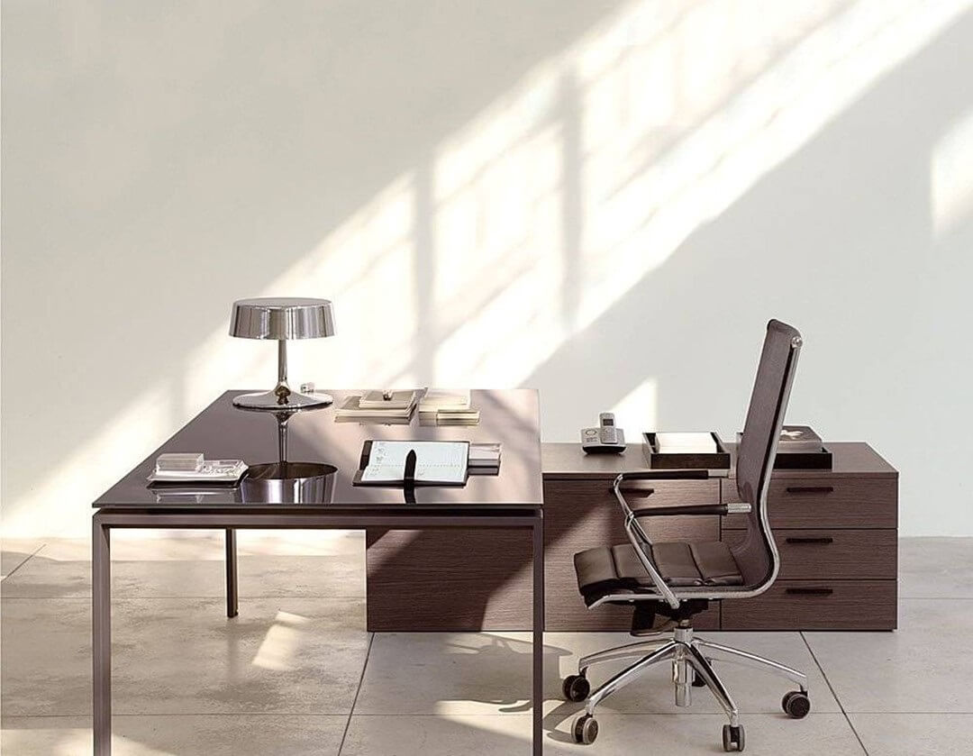 hướng kê bàn làm việc hợp mệnh Kim