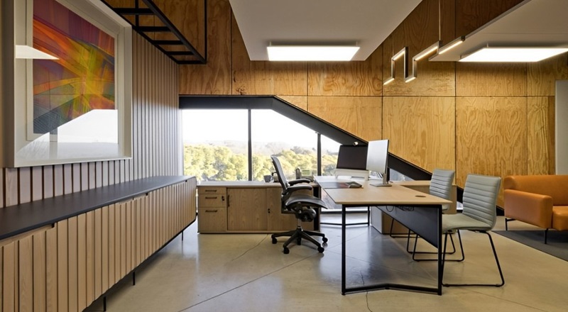 Hướng đặt bàn làm việc hợp mệnh Mộc